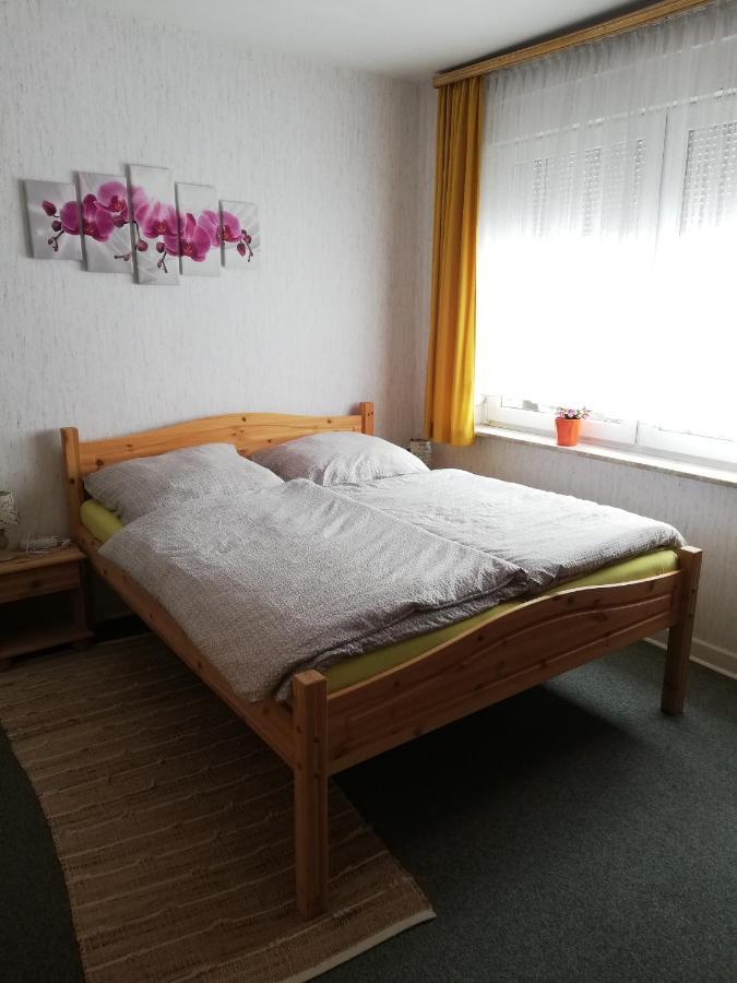Weingut Helmut Barzen Apartment เซลล์อันแดร์โมเซล ภายนอก รูปภาพ